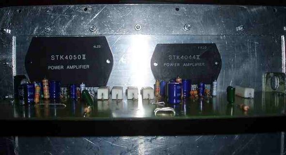 stk4050-stk4044-amp.jpg